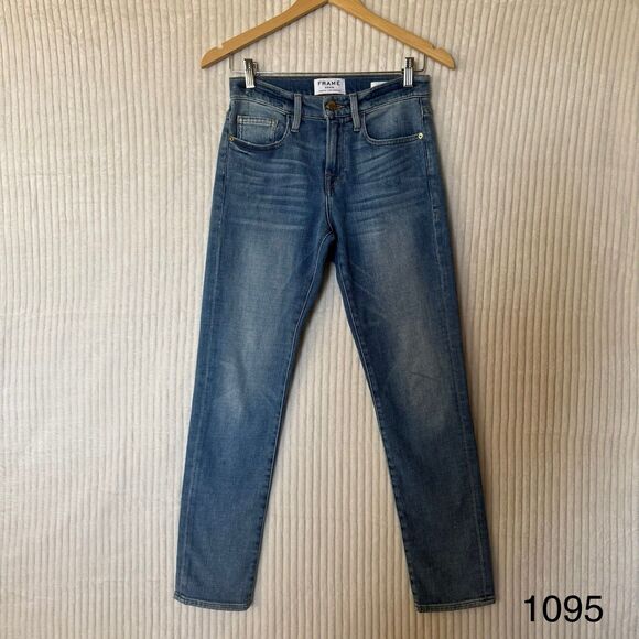 Frame Denim Le Boy Mid Rise Jeans in Levine Wash Womens Size 25 - Picture 1 of 14